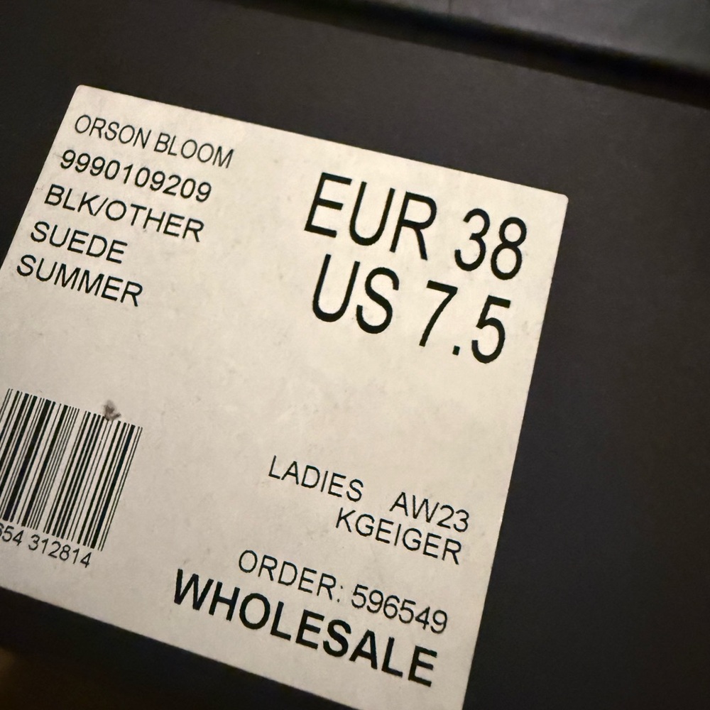 Kurt Geiger Black Quilted Leather Shoes